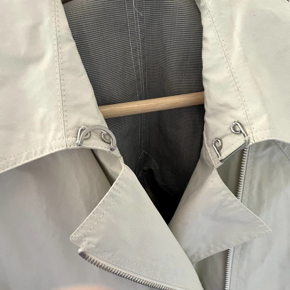 Lafayette 148 New York White Asymmetric Jacket in Women's Size 2 - Picture 13 of 13